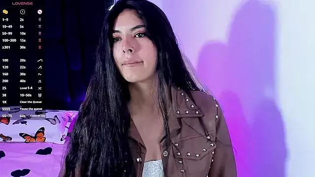 AnnyDuboiss from StripChat is Freechat