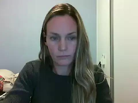 Annylove1 from StripChat