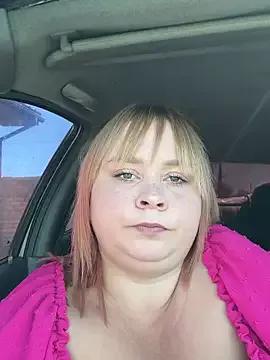 Photos of AnyDreams22 from StripChat is Freechat