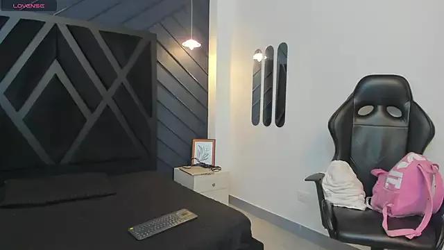 Apolo_Bianco_ from StripChat is Freechat