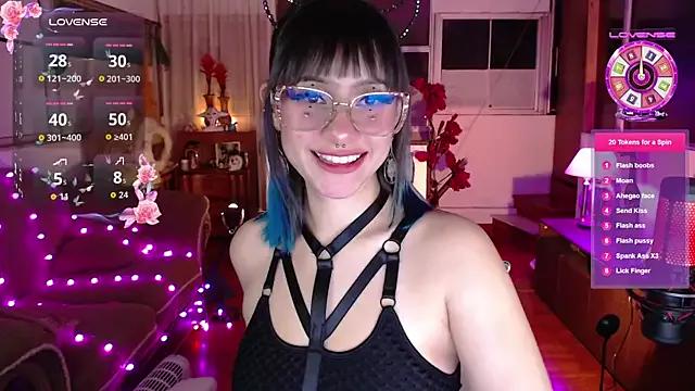 Aquamarinebubble from StripChat