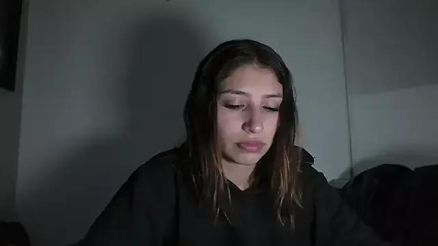 AriaBliss- from StripChat is Freechat