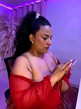 ariadna_cooper from StripChat is Freechat