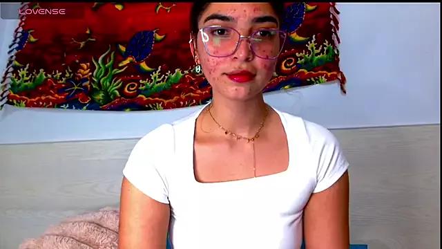 Ariagal from StripChat