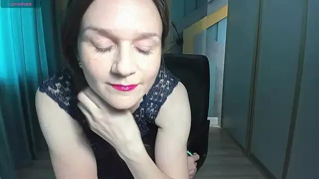 AriaGray from StripChat