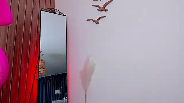 ArianaNicolaw from StripChat