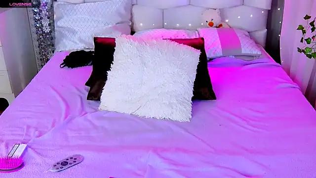 ArianaXDior on StripChat 