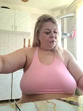 AriannaMilf from StripChat