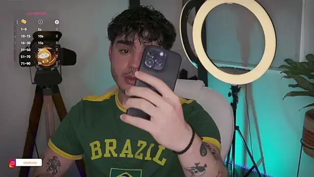 Arkaikomz from StripChat