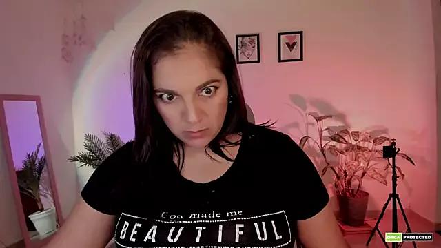 Artmist from StripChat is Freechat