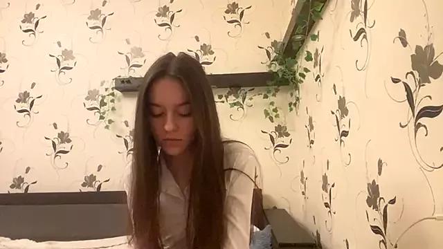 AshleyEady from StripChat is Freechat