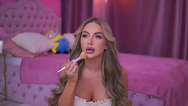 Girls: try live performances with matured performers, from dancing to quirks, in a variety of beautiful sex cams.
