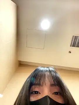 Asia-Lynn on StripChat 