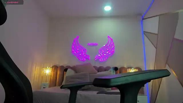 asmodeuss_night from StripChat is Freechat