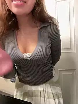 AuraLush from StripChat