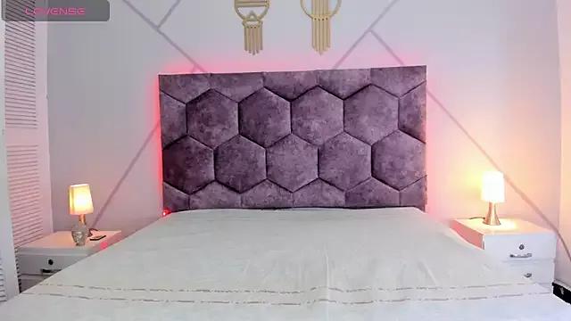 aurora_collinss_ from StripChat is Freechat