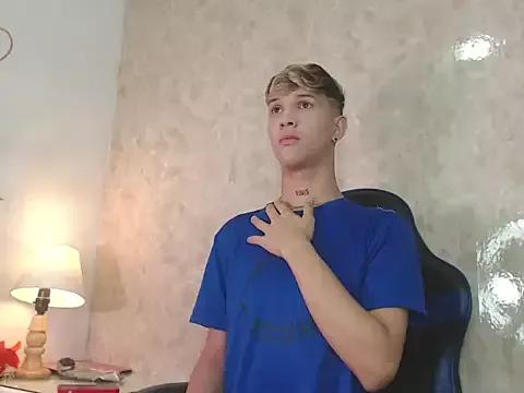 AustinPrice from StripChat is Freechat