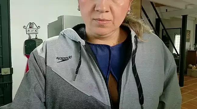 AVRAKEHDABRA from StripChat