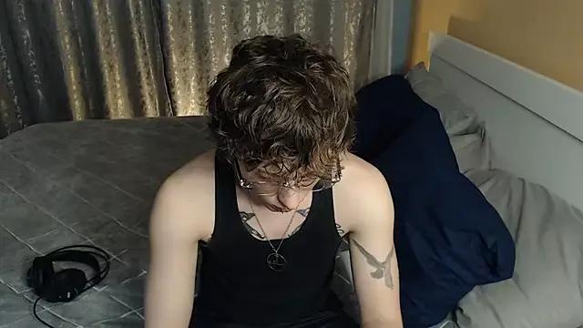 axxxturel from StripChat