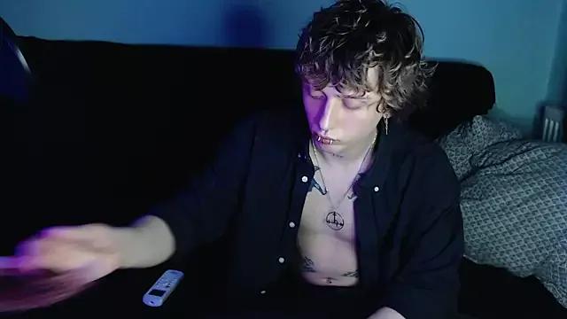 axxxturel from StripChat