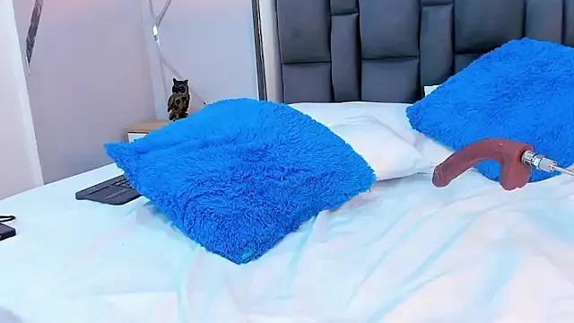 Ayla_martinez from StripChat