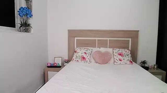 AylinRoss from StripChat is Freechat