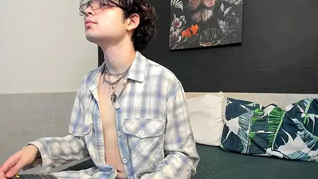 AZZREL_ETHANN from StripChat
