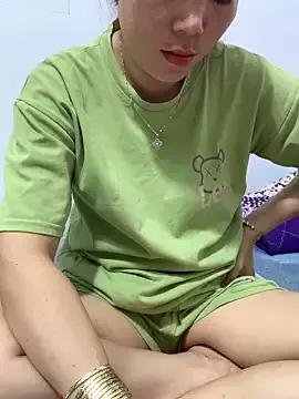 Baby-bigtits from StripChat
