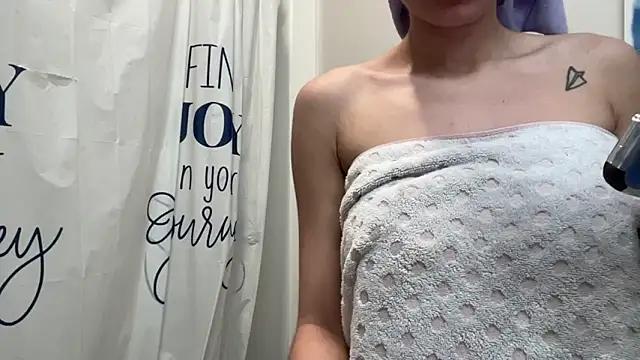 babybimbo from StripChat