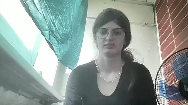 BabyDollX19 from StripChat