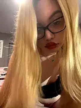 babygigi from StripChat
