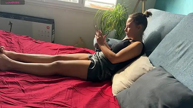 BabyNila from StripChat