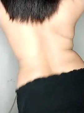 babyqueen001 from StripChat