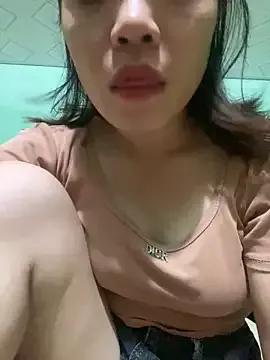 Babyshowlive from StripChat is Freechat