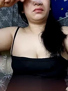 Basabetnga from StripChat