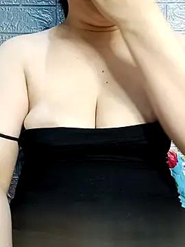 Basabetnga from StripChat