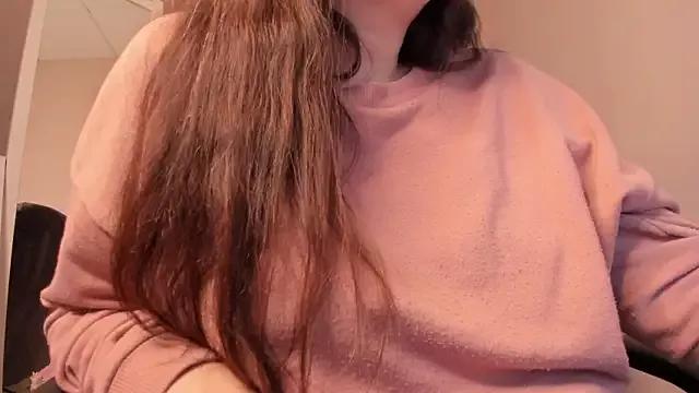 BattyMoll from StripChat
