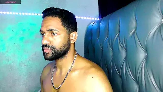 bbcblackhot34 from StripChat