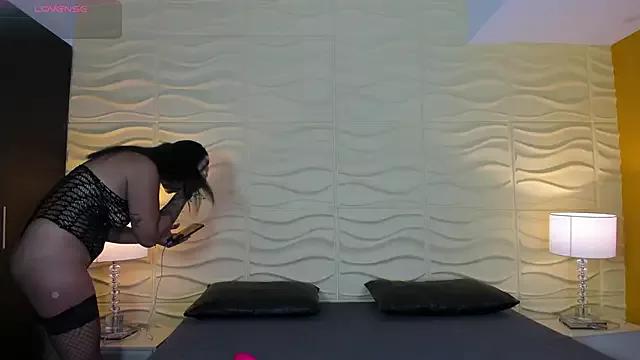 Bela_Jones from StripChat is Freechat