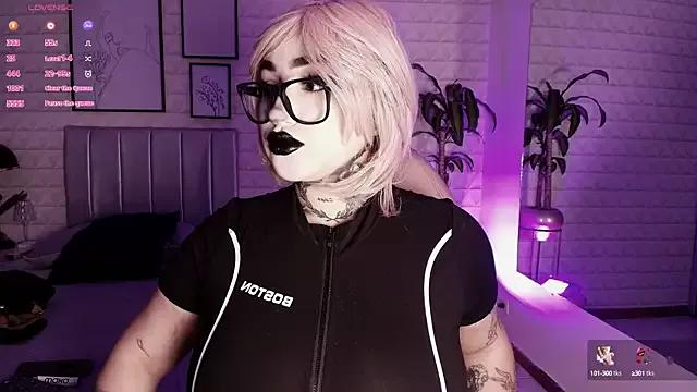 bella-green from StripChat