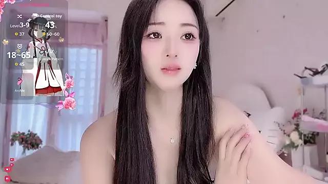 Bella-ox from StripChat is Freechat