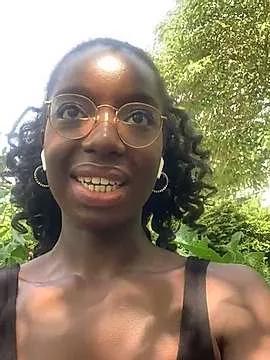 Bella_Binta from StripChat