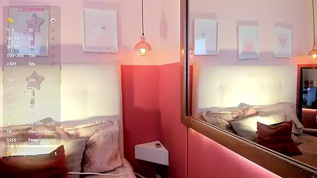 Bella_walker_ from StripChat is Freechat