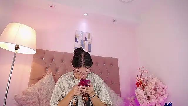 BellaGrace_ from StripChat