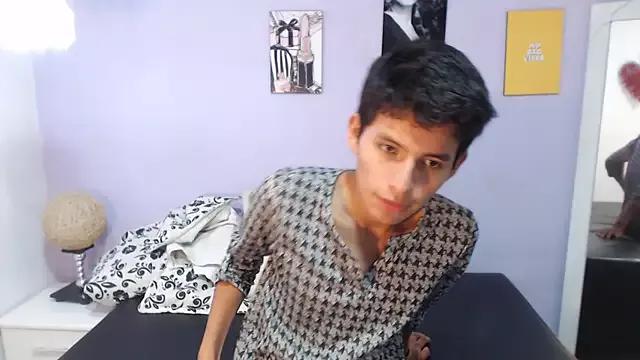 bellamy_094 from StripChat