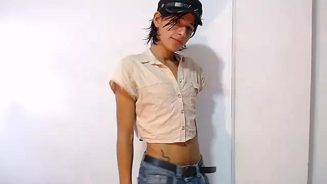 bellamy_094 from StripChat