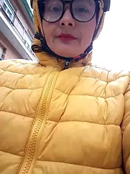 bellapaty from StripChat