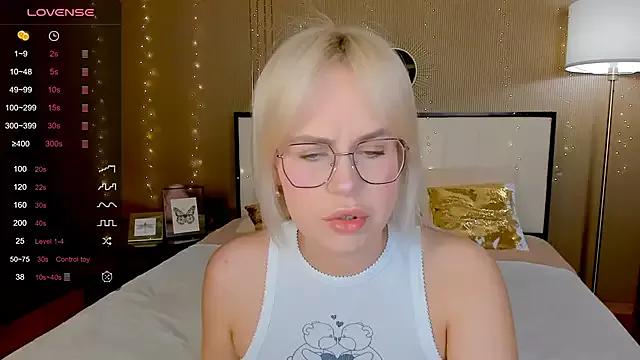 Bellatip webcams show profile image 
