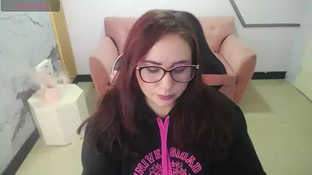 bellatrix_ch from StripChat