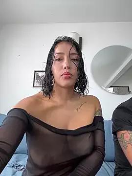 BelleXBeast from StripChat